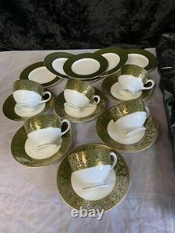 18 Piece Piece Wedgwood Florentine Arras Green Tea Cups And Saucers Set