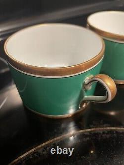 7 Piece Set of Italian Richard Ginori Porcelain Green & Gold Tea Cups Saucers