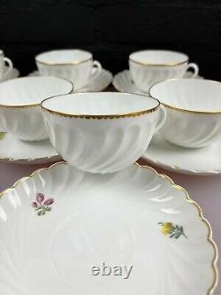 8 x Nymphenburg Welle Ribbed Decor 1632 Tea Cups and Saucers Set
