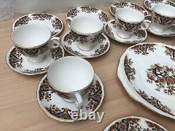 Colclough 22 Piece Bone China Royale Vintage Tea Cup Set Leigh Shape