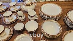 Duchess Winchester Fine Bone China Tea & Dinner Ware 75 Piece Set