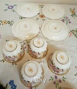 Hammersley QUEEN ANNE 13166 (older) Set of 4 Large Breakfast Tea Cups & Saucers