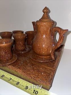 Handmade natural coconut shell tea cup set