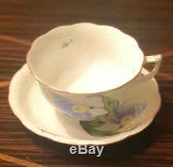 Herend Large Tea Cups & Saucers 733 Kitty Pattern Set of 2 MINT