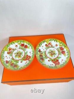 Hermes Pythagore Tea Cup Saucer Tableware Dinnerware Red Berry Coffee Set of 2