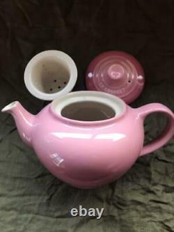 LE CREUSET tea set cup and saucer 2