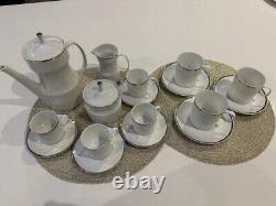 Nefertiti Porcelain Tea Set by Jaroslav Jezek, Czechoslovakia, 1964 10 piece