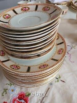 Paragon Teasets pattern N° 5844 from 1920 hand-painted