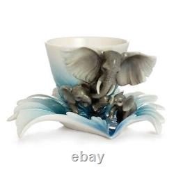 Rare Franz Porcelain Elefant Mother & Baby Italy Tea. Coffee Set Cup Saucer