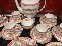 Royal Albert / Crown Staffordshire china tea/coffee set pink Tunis