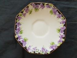 Royal Doulton Mauve Violets Tea Set of 6, cup, saucer and plate AS NEW