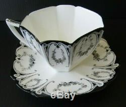 SHELLEY QUEEN ANNE DUO GARLAND OF FLOWERS Vintage Teacup and Saucer Set RARE