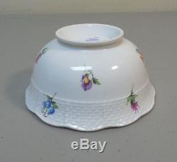 Set/8 Herend Hungary Porcelain Multi-flowers Tea Cups & Saucers