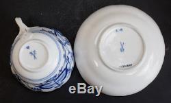 Set of 3 Meissen Blue Onion Large Tea Coffee Cup and Saucers, No indent