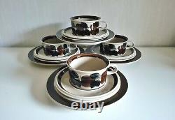 Set of 4 / RUIJA Tea Cup + Saucer + dessert plates ARABIA OF FINLAND