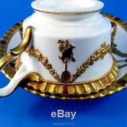 Stunning Museum Quality Gold Ornate Wedgwood Cabinet Tea Cup and Saucer Set