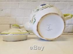 Vintage Longchamps Moustiers Faience France 21 Piece Tea Set Cup/Saucer/Teapot