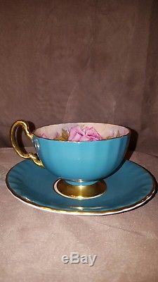 Vtg Aynsley Cabbage Roses Turquoise Gold Trim Footed TeaCup & Saucer Set Nice